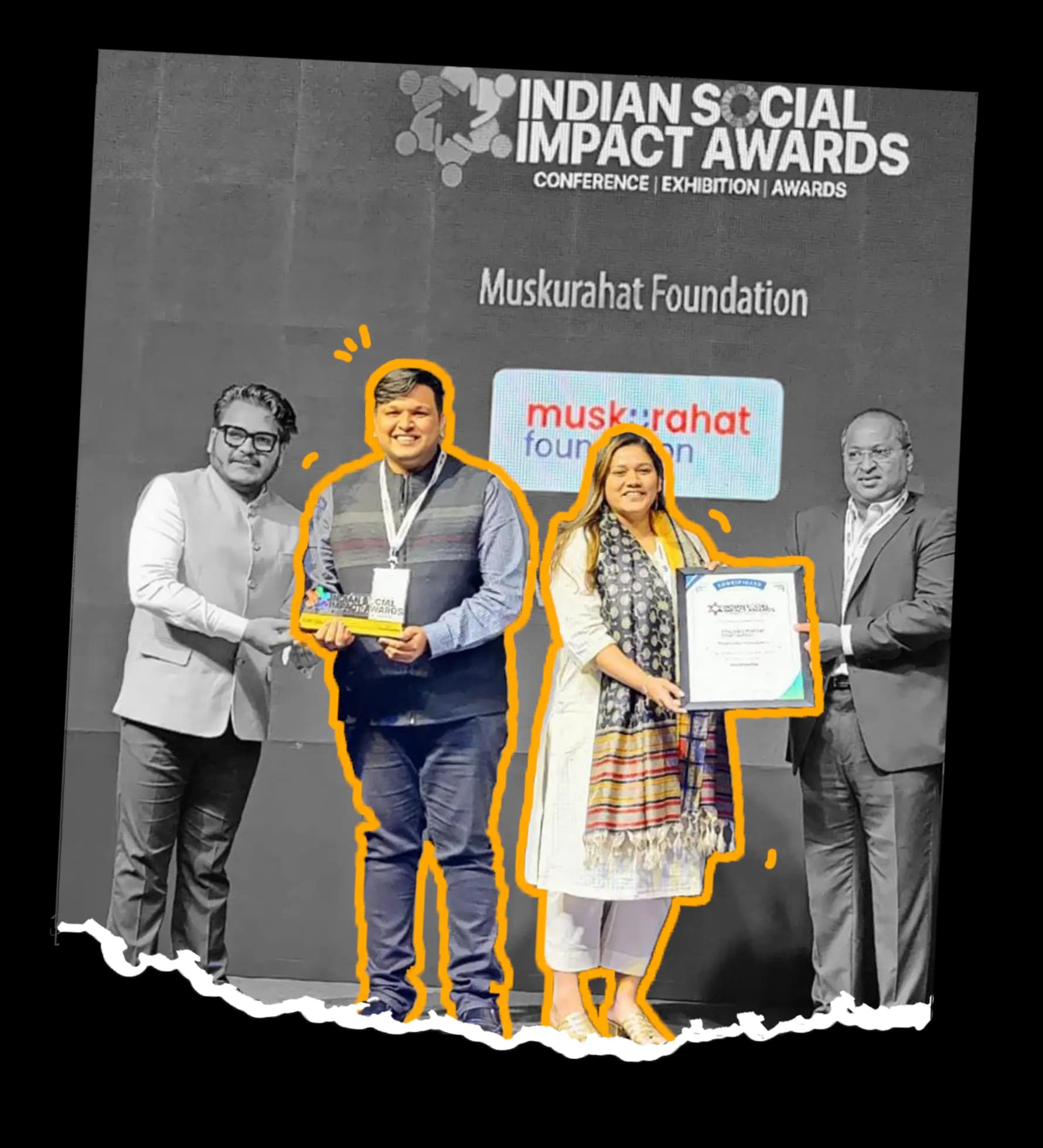 Himanshu Goenka and Sneha Powar receiving award donate online to ngo